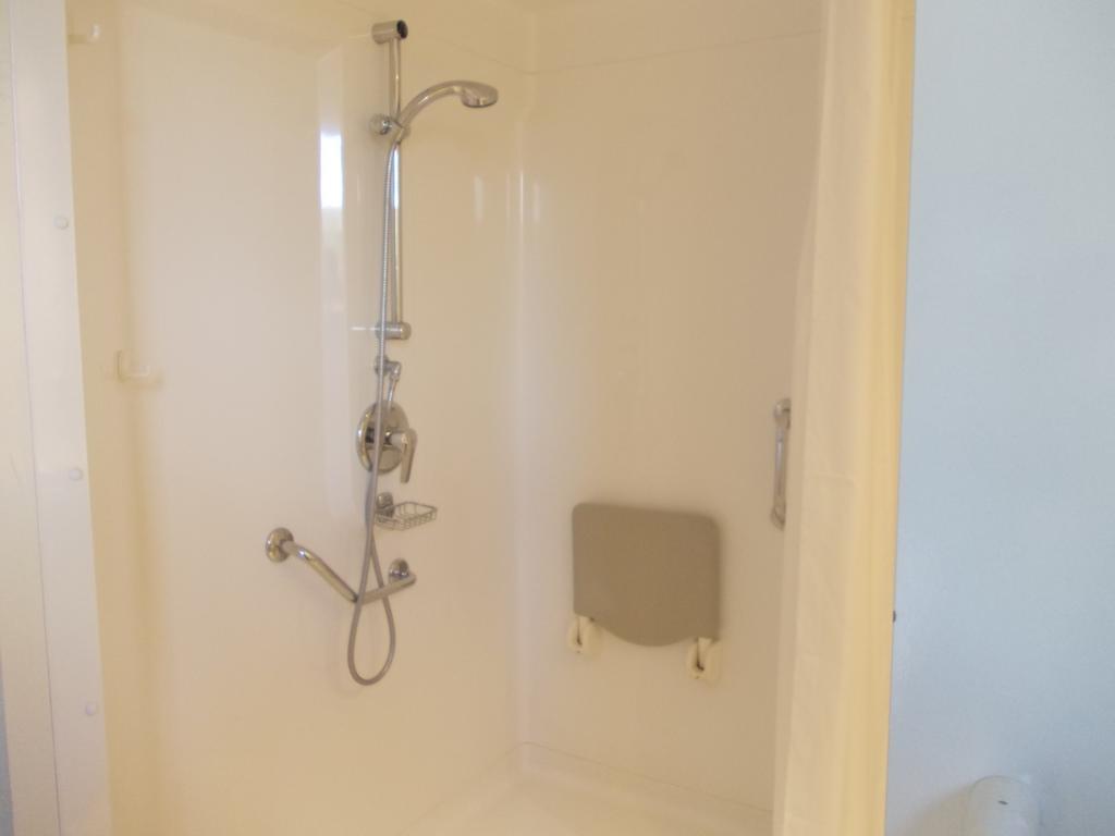 Triple Room,156462342:JPEG